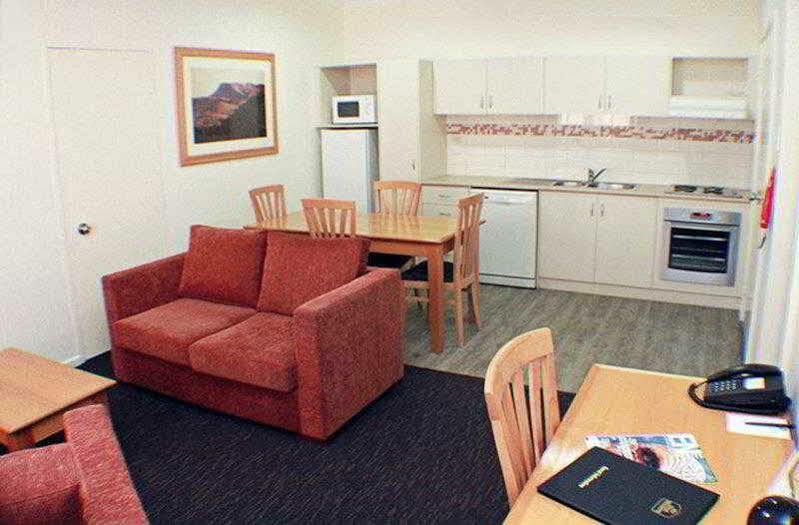 Karratha Central Apartments Eksteriør billede