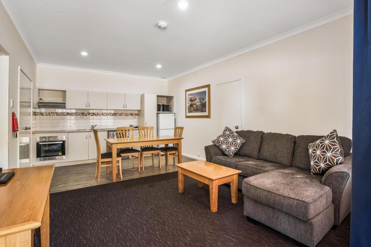Karratha Central Apartments Eksteriør billede